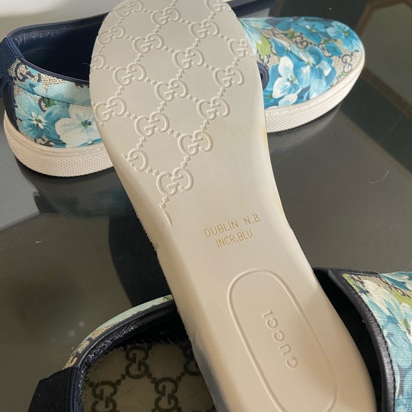 Gucci Bloom Slip-on Shoes - Picture 4 of 6